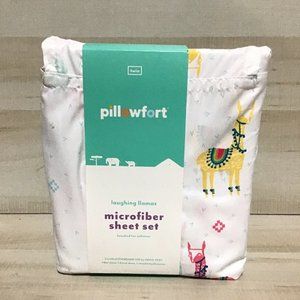 Pillowfort Laughing Llamas Twin Microfiber Sheets